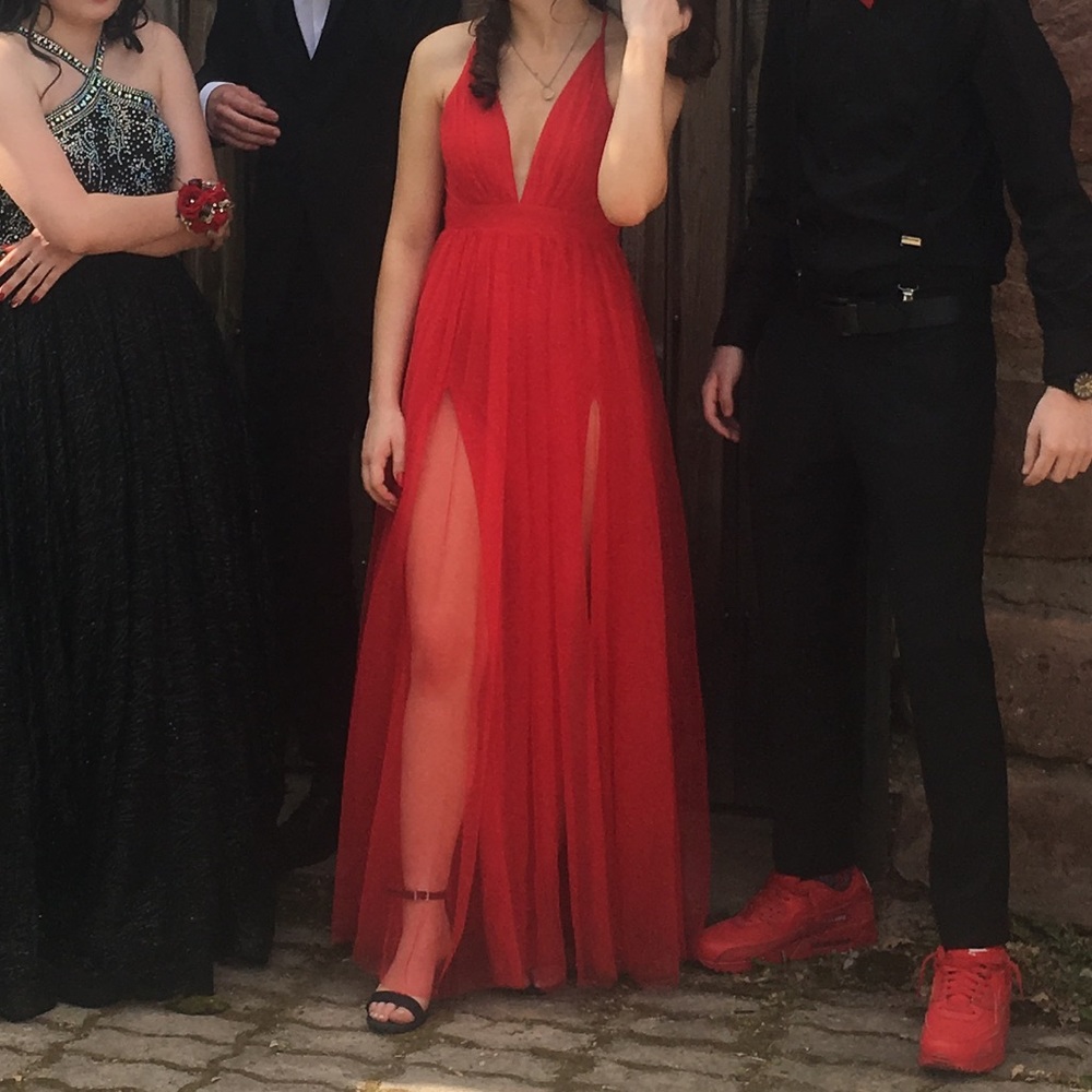 Red prom dress